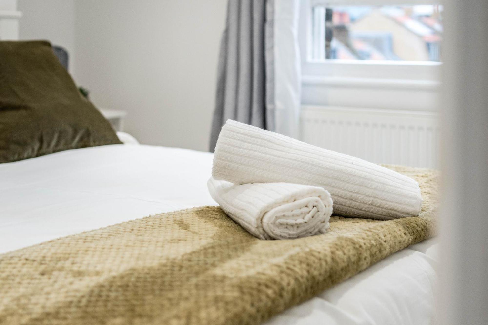 Modern 2br Flat - 7 Min To Whitechapel Station Londra
